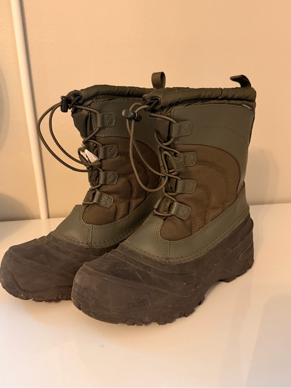The North Face Kids Olive Green and Brown Snow Boots - size 5